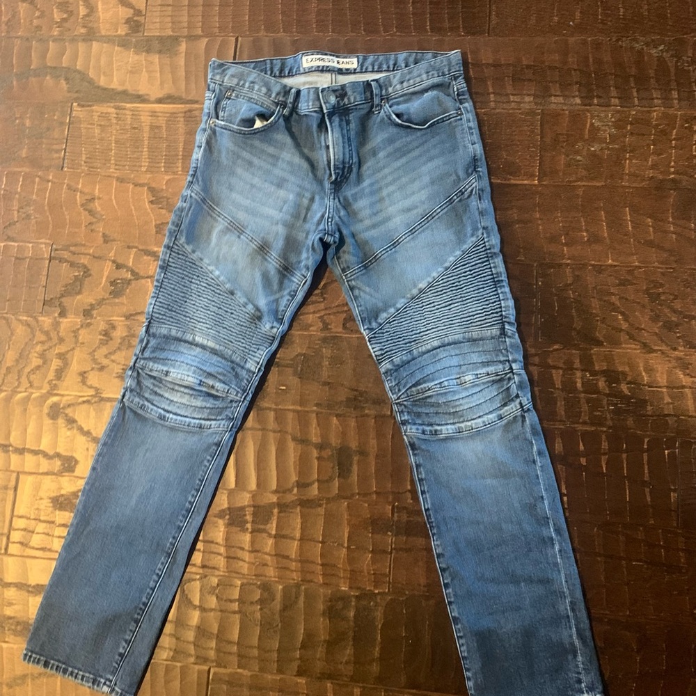 Mens Express Jeans size  32W32L